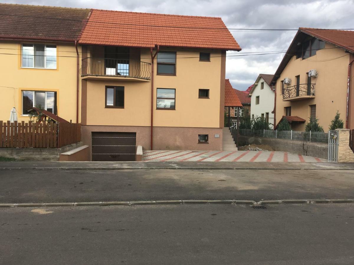 Villa Casa In Zona Linistita, Campia Turzii Exterior foto